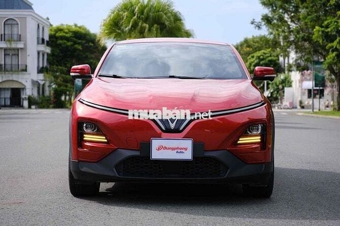 VinFast VF6 2025 - 11000 km