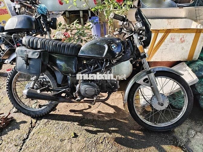 Win Detech cafe racer tracker