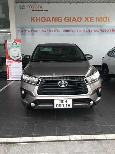 Tìm lái xe bằng B2-D chạy chuyên gia và CBCNV Khu Công Nghiệp
