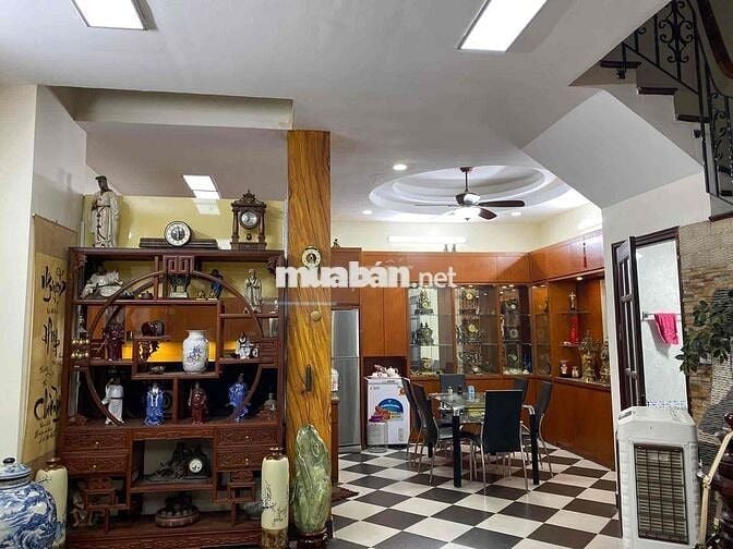NHỈNH 5 TỶ – NHÀ 5 TẦNG DÂN XÂY TUYỆT ĐẸP – TRUNG TÂM NGUYỄN TRÃI – VĂ