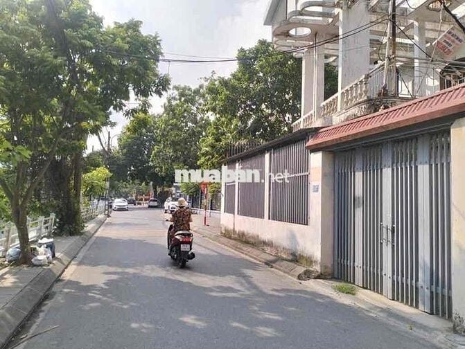 Chính Chủ Bán Mảnh Đất 60m ở Long Biên Siêu Đẹp Ngõ Thông Ô Tô Tránh