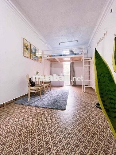 DUPLEX CỬA SỔ - BAN CÔNG GIÁ RẺ QUẬN 3 - KẾ CHỢ HOÀ HƯNG Q10