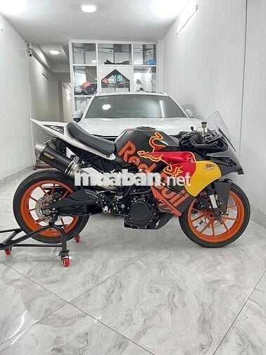 KTM 390