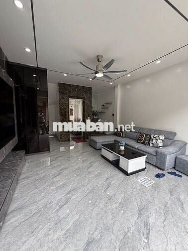 Cực Phẩm!!Chính chủ  bán nhà 5t,40m tại Trần Phú,HĐ, ngõ rộng chỉ 8t