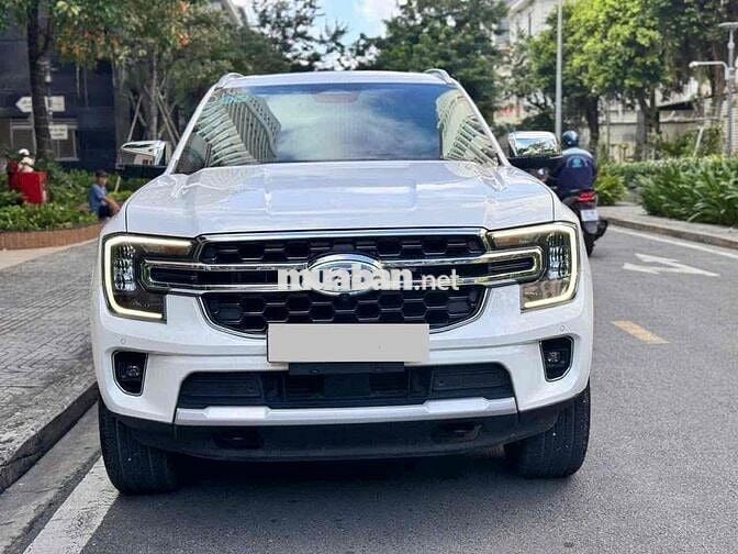 Everest Titanium 2024 Ford Qua Sử Dụng Chính Hãng