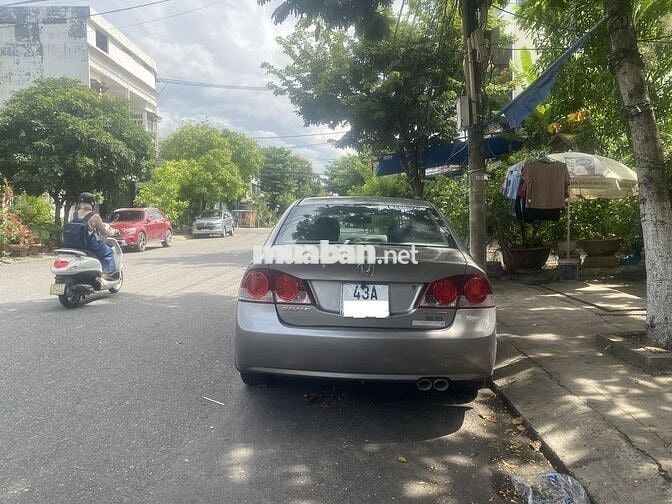 Bán xe Honda Civic 2.0AT màu Bạc, đời 2008.