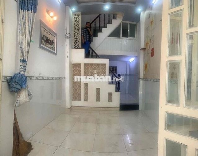 Chính chủ cho thuê nhà nguyên căn giá siêu rẻ
