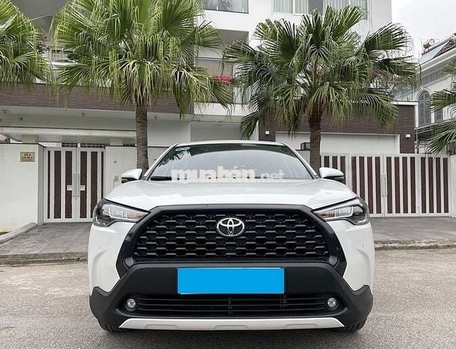 Toyota Cross 1.8G 2023 màu trắng 5 chổ