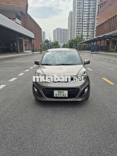 Kia 2014 Van 1.0 AT - 96000 km