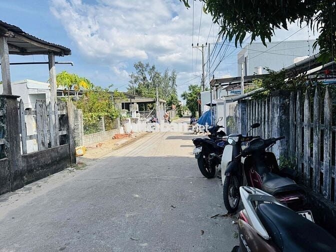 💥CHÍNH CHỦ CẦN BÁN LÔ ĐẤT 187m2 - Kiệt 5m5 Lưu Quang vũ. Giá 18,5tr/m2