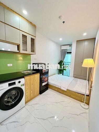 Bóc tem CCMN 25-40m2 Full đồ xịn sò. Ban công, máy giặt tại Quan Nhân