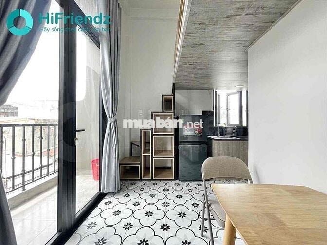Phòng Có Gác Ban Công Rộng Ở Được 3,4 Bạn Ngay Đại Học Ngoại Thương