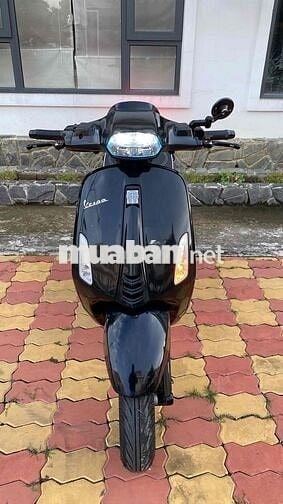 Vespa 2020 zin 9c