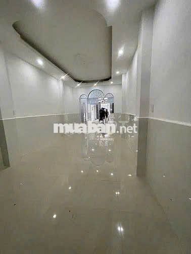 Cho Thuê Nhà Đường Thành Thái, Quận 10 ( DT 4,5x30m - KD Tự Do )