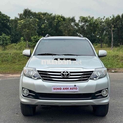 Toyota Fortuner 2015 số sàn máy dầu siêu đẹp