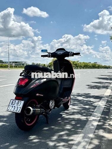 vespa bán tặng biển đẹp