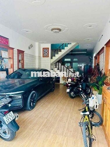 Bán nhà mặt tiền Hoàng Việt TP.VT VỊ TRÍ ĐẸP NHÀ XÂY 3Tầng kiên cố