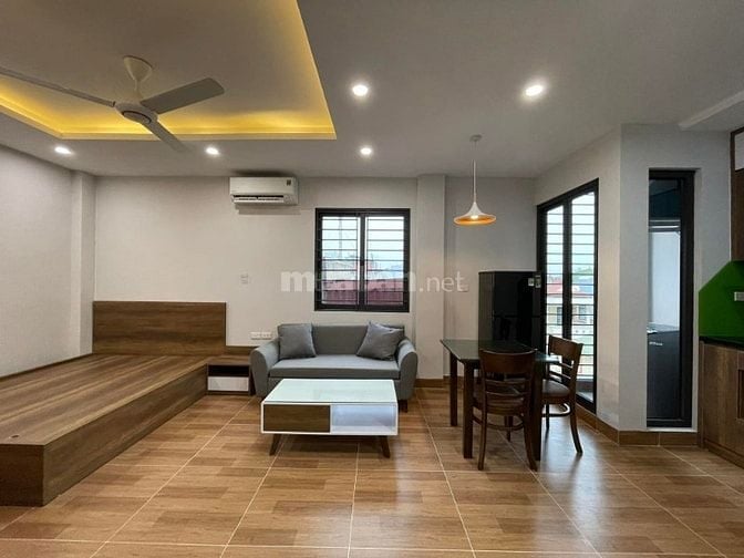 Bán nhà 7 tầng phố Võng Thị, 85m2, có thang máy, ô tô ra vào, lô góc