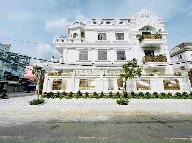 MẶT TIỀN NGUYỄN BỈNH KHIÊM QUẬN 1