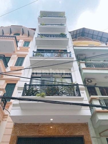 Nhà đẹp 5 tầng (4x18m) Đông tứ trạch. Mặt tiền Thạch Thị Thanh - 23 tỷ