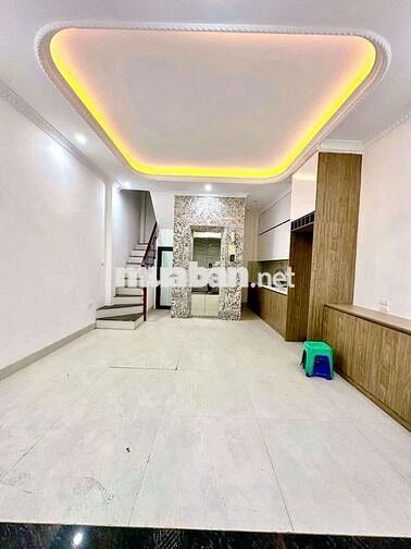 Đê La Thành, bán nhà mặt ngõ thông kinh doanh, 46m * 5 tầng thang máy.