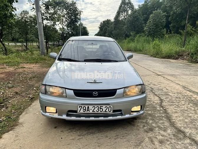 MAZDA 323 đời 2000.