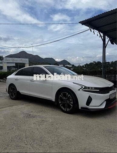 Kia K5 2022 2.0 Luxury - 45000 km