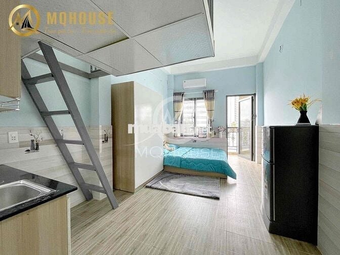 Duplex + giường, ban công, máy giặt riêng, full NT, bảo vệ, gần ĐầmSen