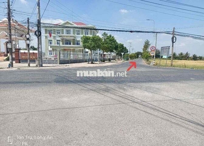 hàng hiếm , dt: 600m2 giá chỉ có 499tr , bình tịnh - tân trụ - long an