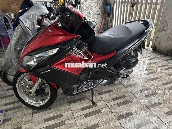 M bán xe nữ đi ít, bán để đổi xe điện: ***