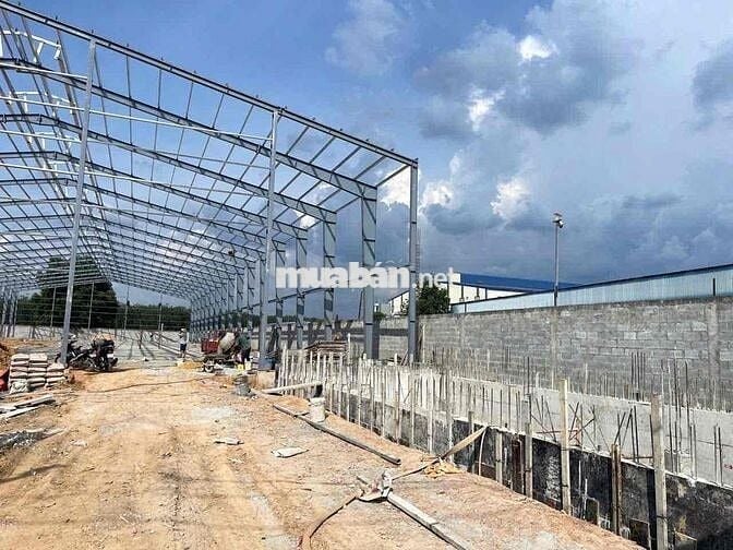 Cho thuê nhà xưởng 3000 m2 - Tân Uyên, Tp HCM