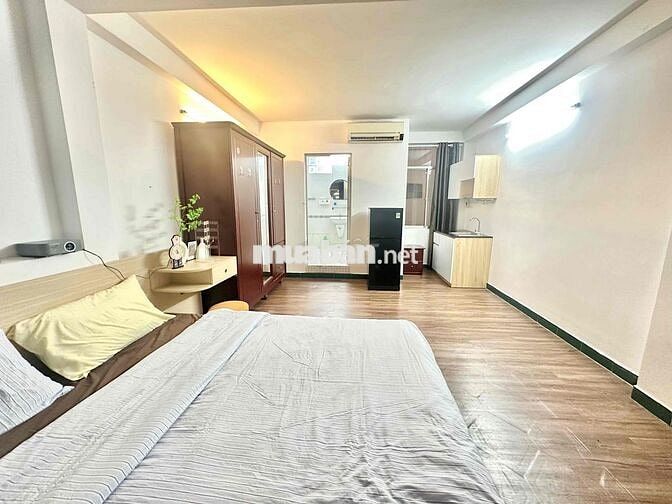 Phòng đầy đủ nội thất, bếp, rộng rãi Bình Thạnh