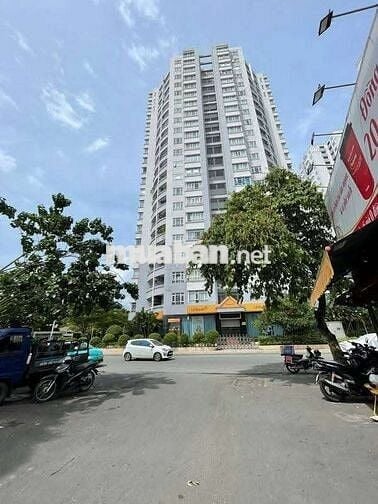 Bán Nhà Hot Nguyễn Văn Luông , P11Q6 . Công năng to hot hot hot