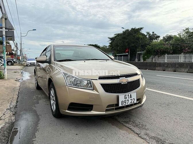 Chevrolet Cruze 2010 LT 1.8 MT - 120000 km