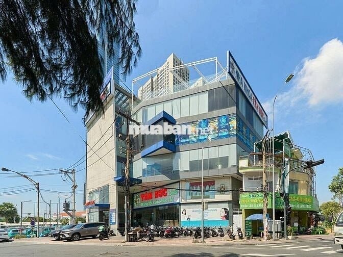 Cho thuê văn phòng (708 - 720 Điện Biên Phủ, Quận Bình Thạnh)