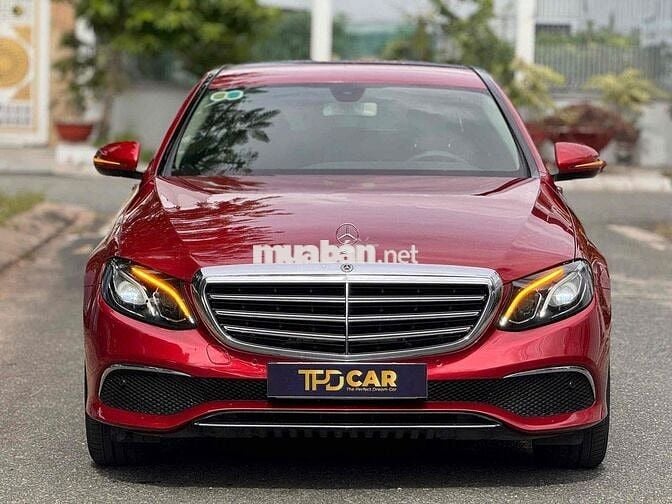 Mercedes Benz E200 sản xuất 2019