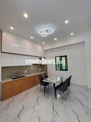Nhà lầu mới cách ĐH89 chỉ 20m cách Ql50 cây xăng Quân Đội 80m