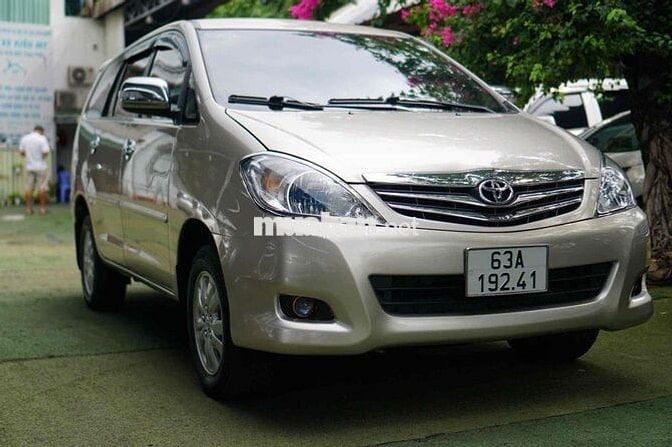 Toyota Innova 2011 V - 131000 km