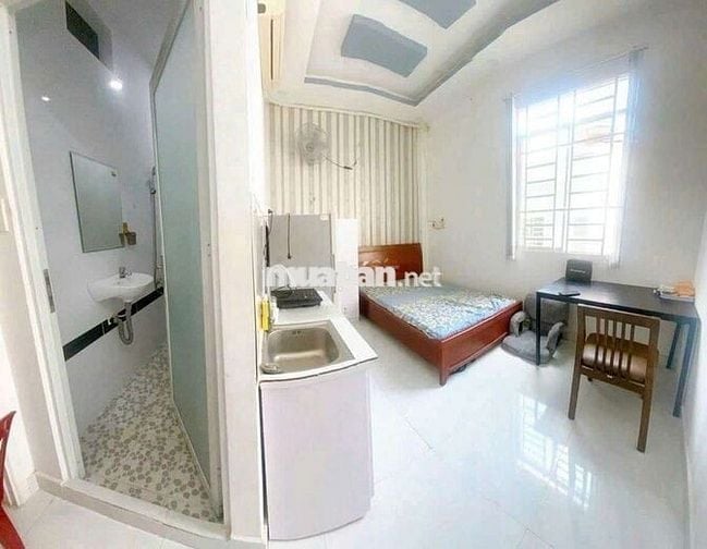 🥰STUDIO CỬA SỔ TRỜI_GẦN STU,UEH,SPU,SGU_CỌC 1 THÁNG_TRỐNG SẴN_FREE XE