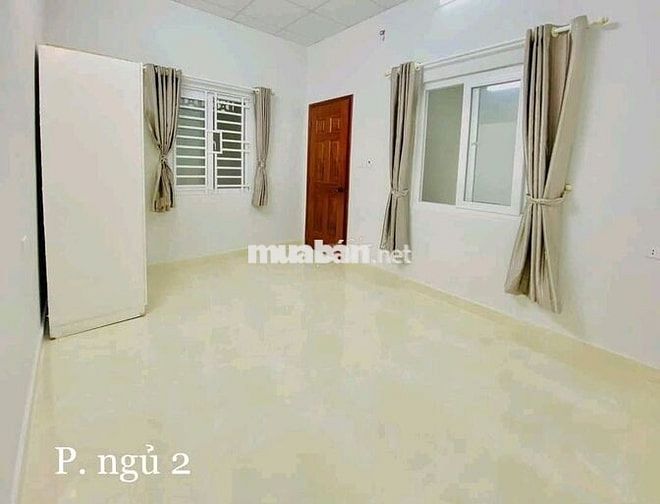 Nhà mới đep,dt 5*12m,1lau,3pn,2wc,hẽm xe tải, gần chợ