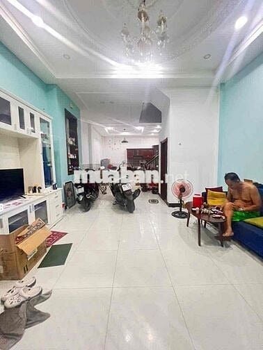 🍀🍀NHÀ CHO THUÊ MẶT TIỀN HẺM XE HƠI HUỲNH TẤN PHÁT NGAY THỊ TRẤN NHÀ BÈ
