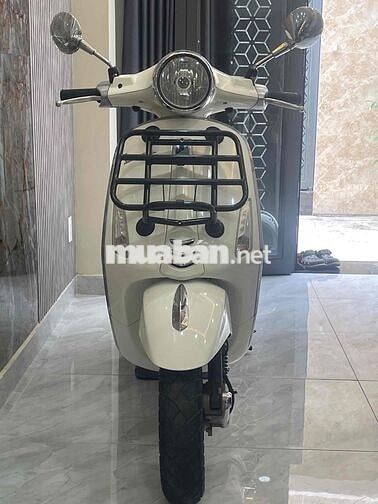 Piaggio Vespa Primavera đăng ký cuối 2015. Xe BSTP
