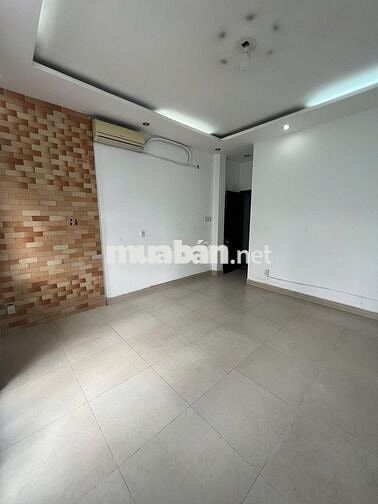 Phòng trọ tầng 3, 341 Huỳnh Văn Bánh,Phú Nhuận