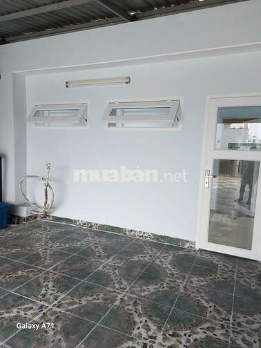 nhà bán hẻm xe hơi đường Hương lộ 3 DT 5x28 đúc 1 trệt 1 lầu  ST