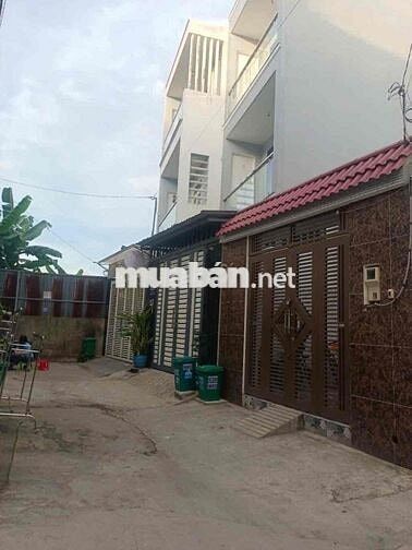 BÁN NHÀ 3 TẦNG – XE HƠI NGỦ TRONG NHÀ -CHỈ 4,3 TỶ - 62m2(4.1x15) - shr