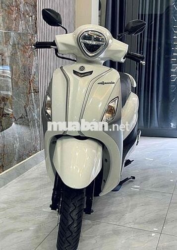 - YAMAHA Grande ABS , Smarkey , Công Nghệ HYBRID .