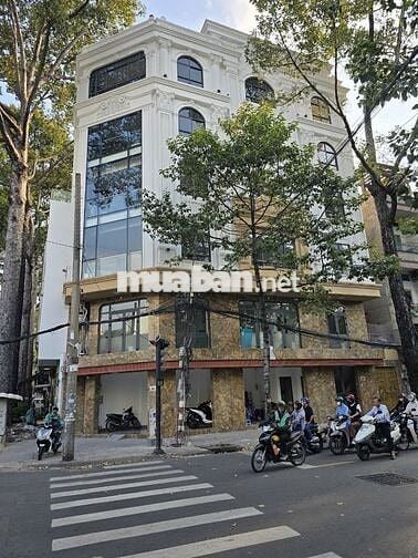 Góc 2MT NGô Quyền , Quận 10 - 4x15m - Giá 35 Triệu
