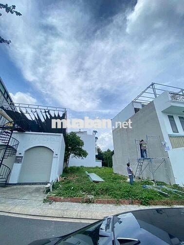 bán lô đất ngay Phạm Văn Đồng, Linh Tây. 60m2 SHR, không QH lộ giới