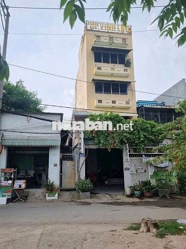 KHÁCH SẠN GẦN CHỢ , TRƯỜNG THU THU NHẬP 20TR/THG