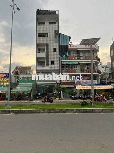 Cho thuê nhà nguyên căn mặt tiền đường Hoàng Trọng Mậu